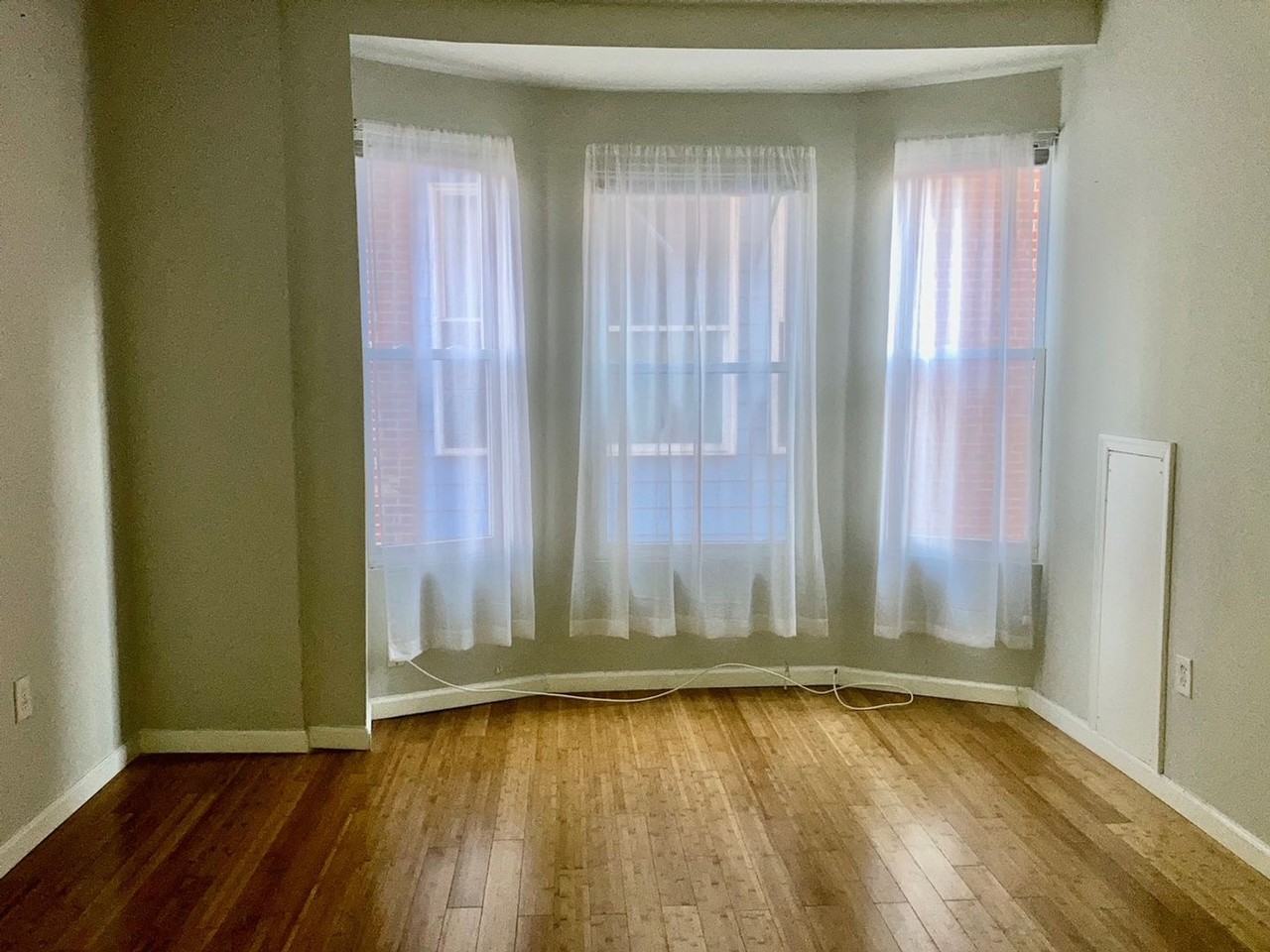 4825 Baltimore Avenue - Photo 2 of 11