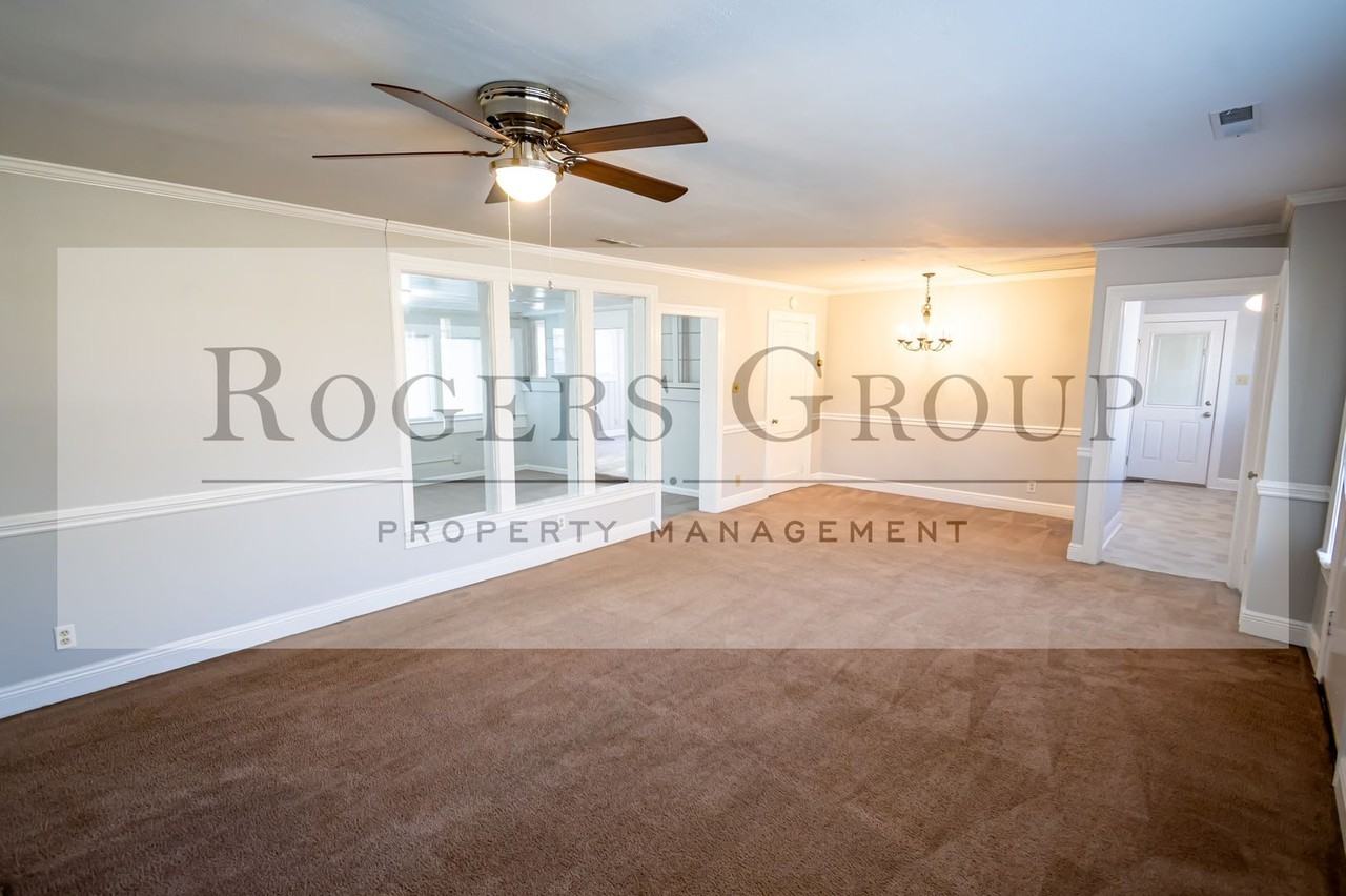 305 White Oak Dr - Photo 5 of 13