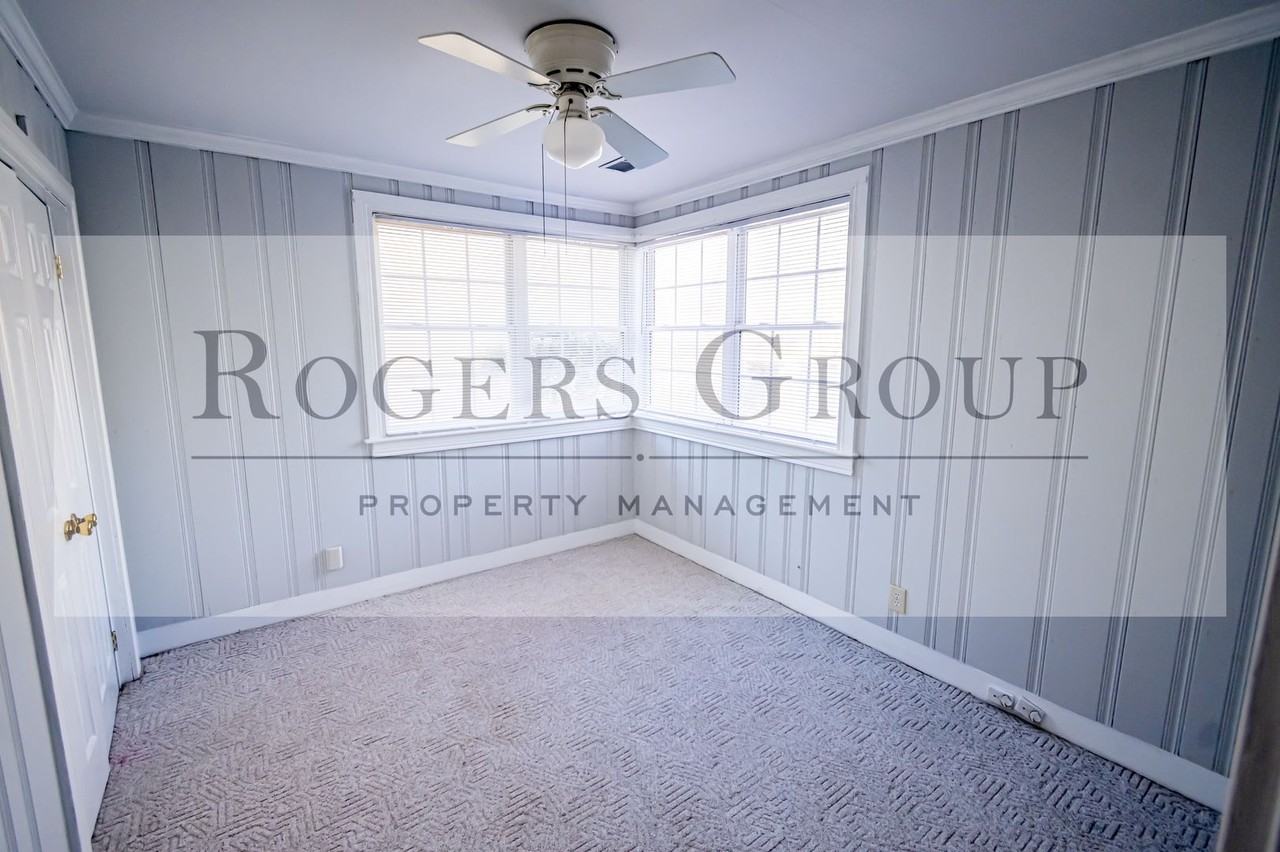 305 White Oak Dr - Photo 6 of 13