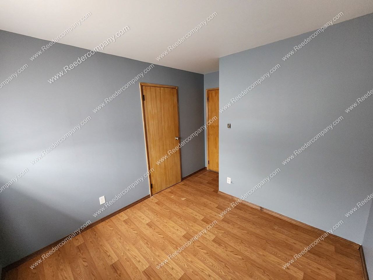 3705 165th St - Photo 7 of 13