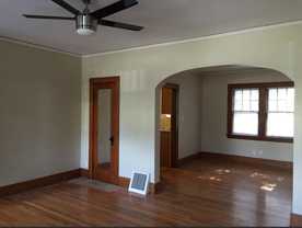 Amy Court Apartments (137 N. 33rd St.) - Photo 1 of 1