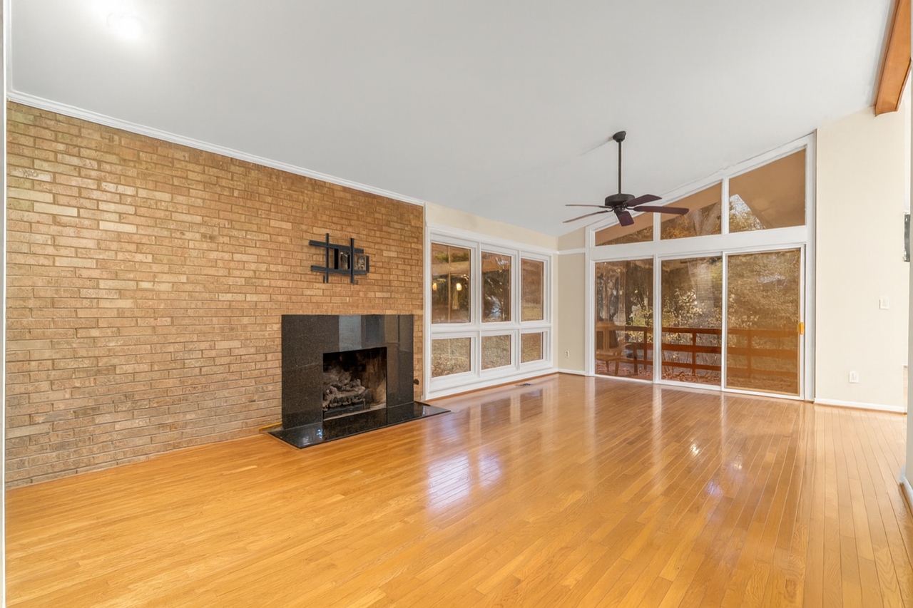 7711 Arrowood Ct - Photo 3 of 50