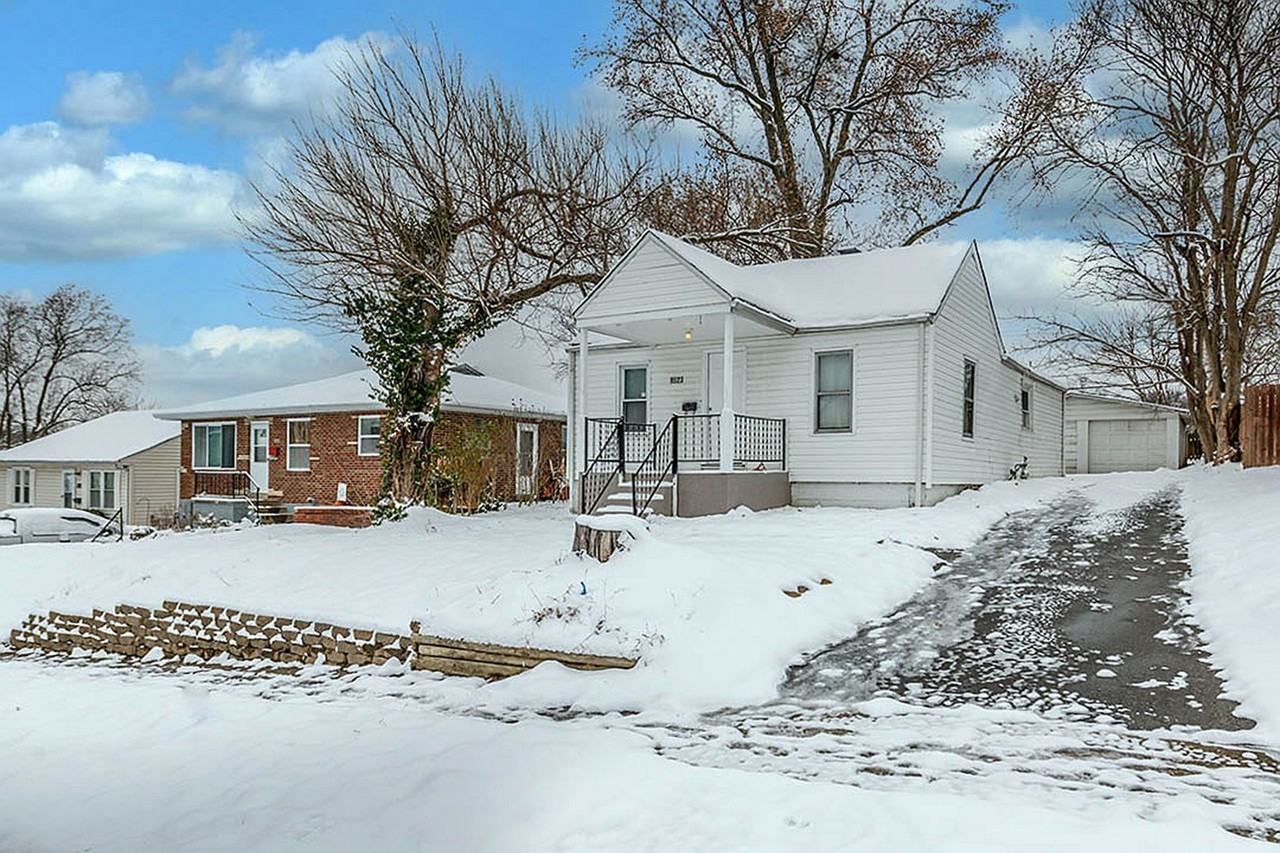 9523 Theodosia Avenue