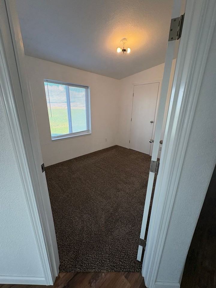 8502 State Route 283 - Photo 5 of 15