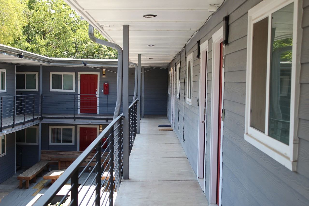 The Chateau - Photo 3 of 21