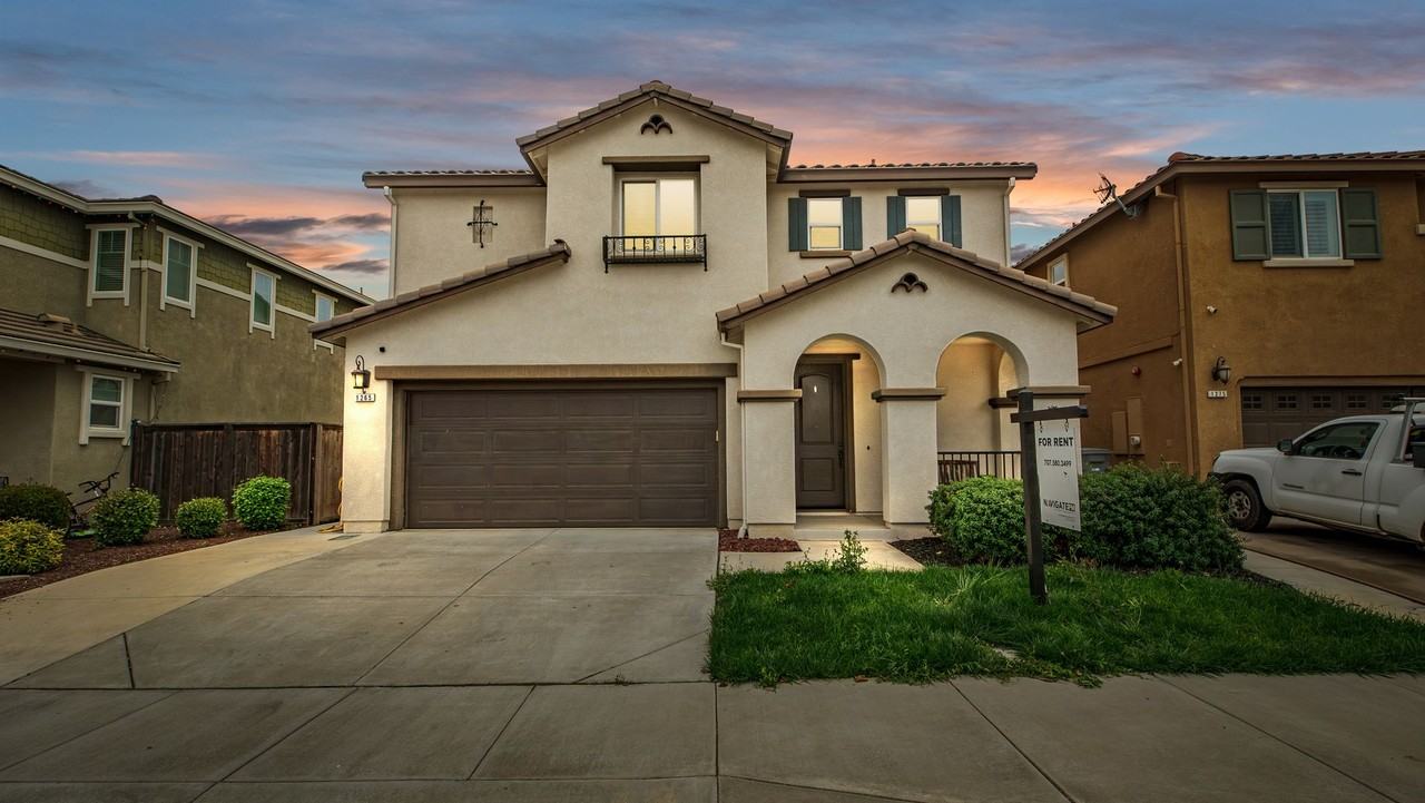 1265 Baylor Way - Photo 3 of 9