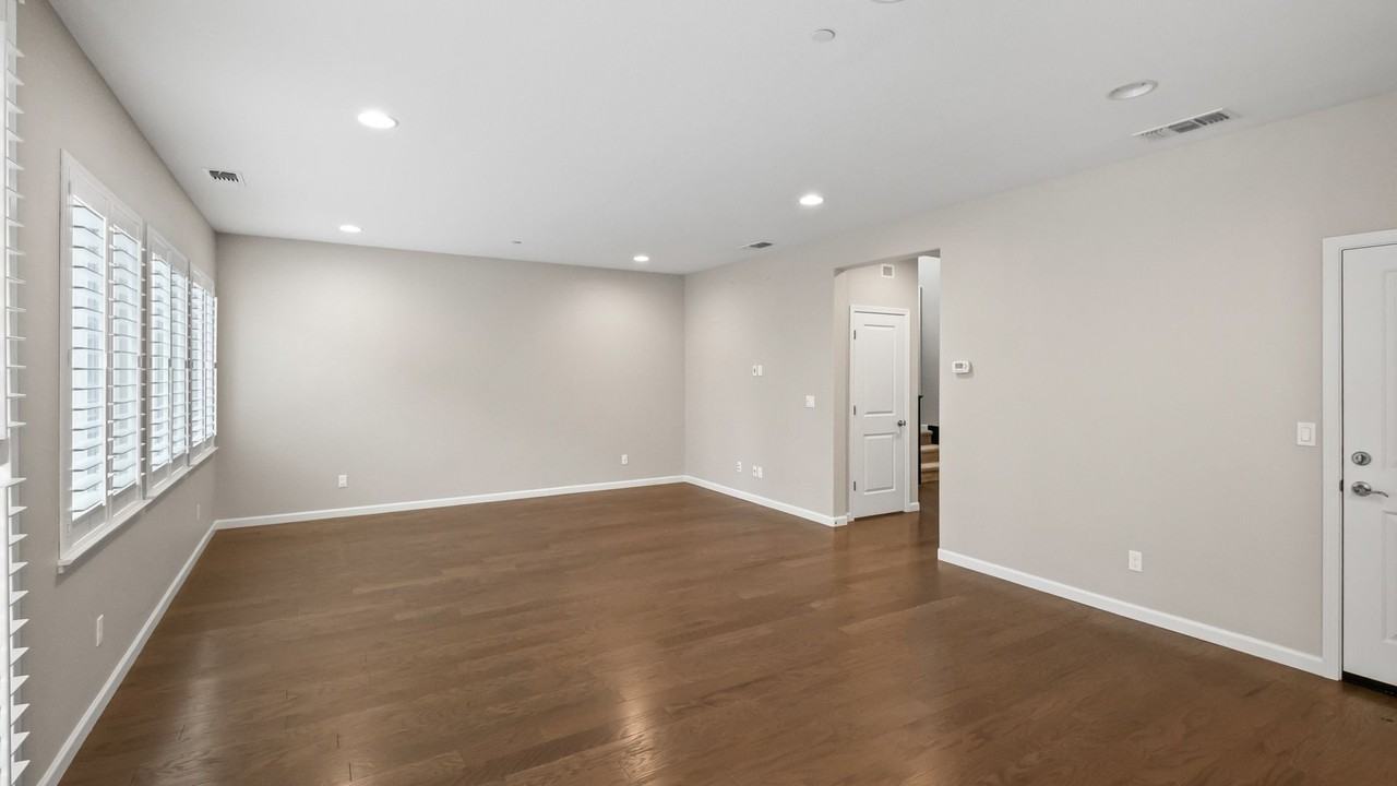 1265 Baylor Way - Photo 7 of 9