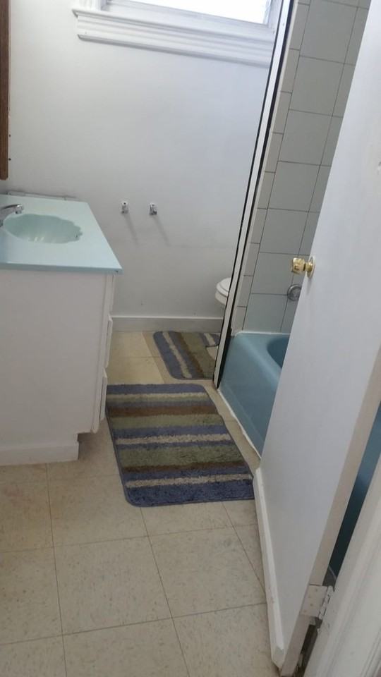 241 Highland Ave - Photo 2 of 25