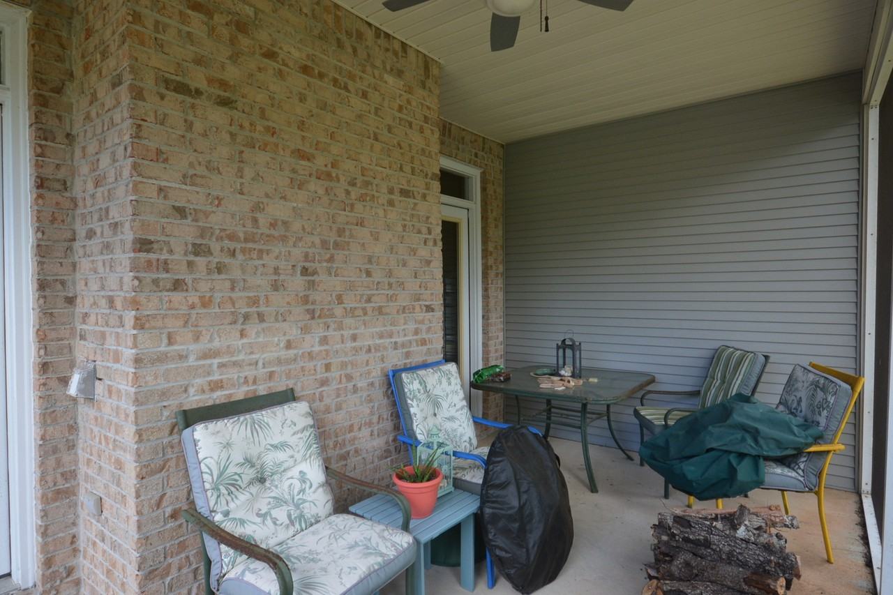 38 Corte Roble - Photo 4 of 11