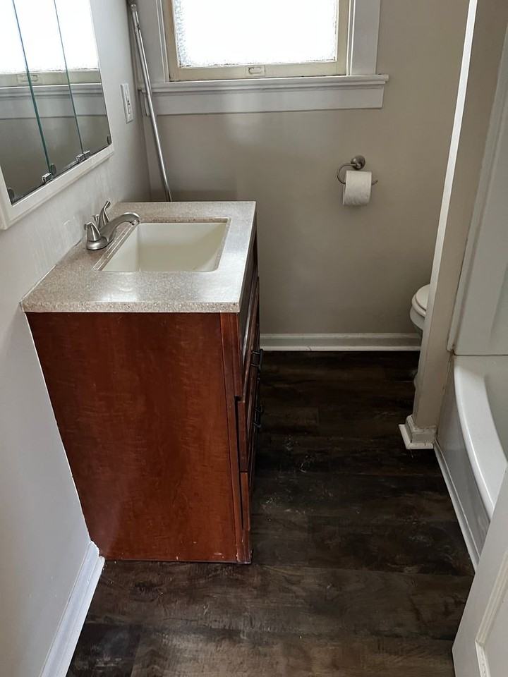 1431 E Sycamore St - Photo 7 of 11