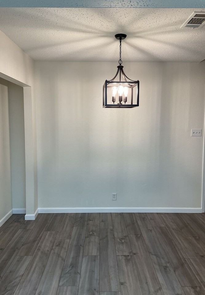 1208 Preswick Circle - Photo 5 of 27