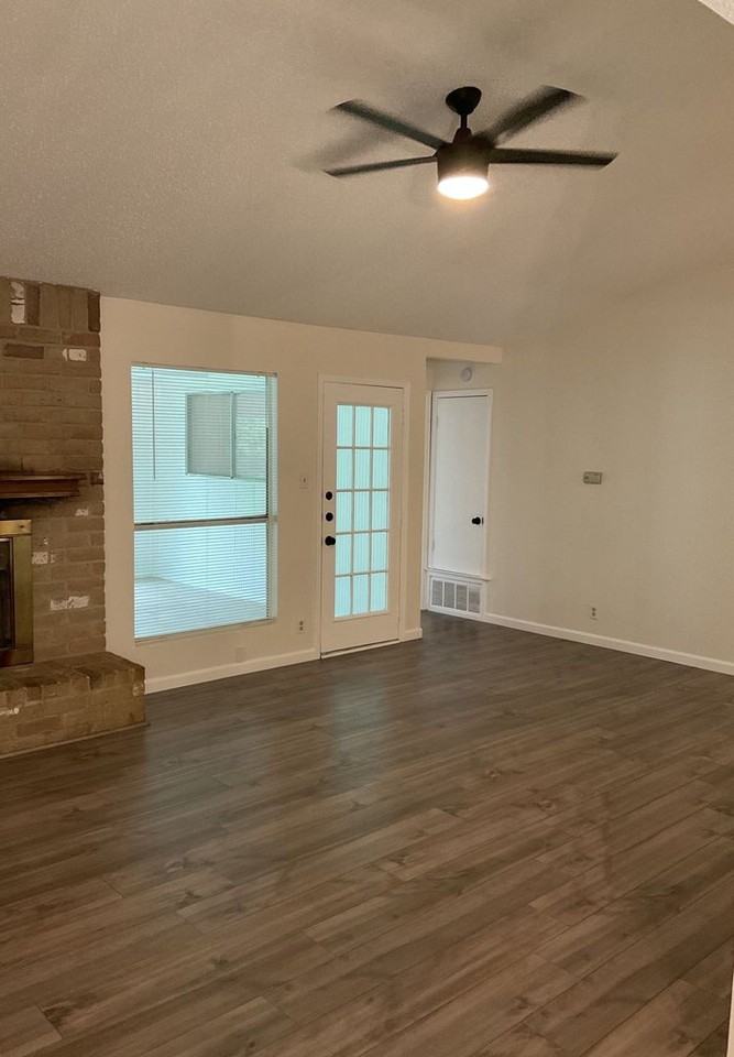 1208 Preswick Circle - Photo 7 of 27