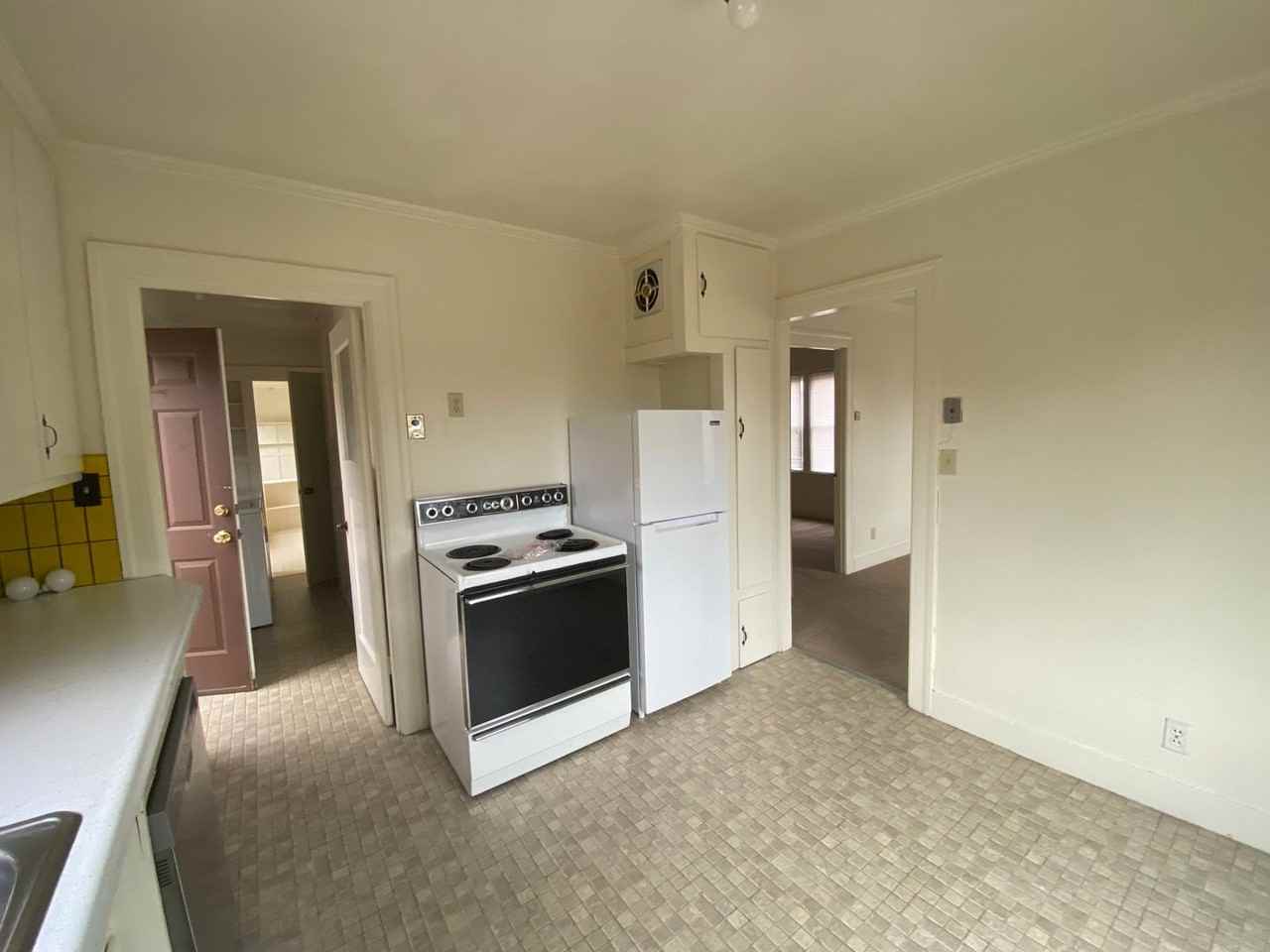 8080 Valley Ford Road - Photo 2 of 9