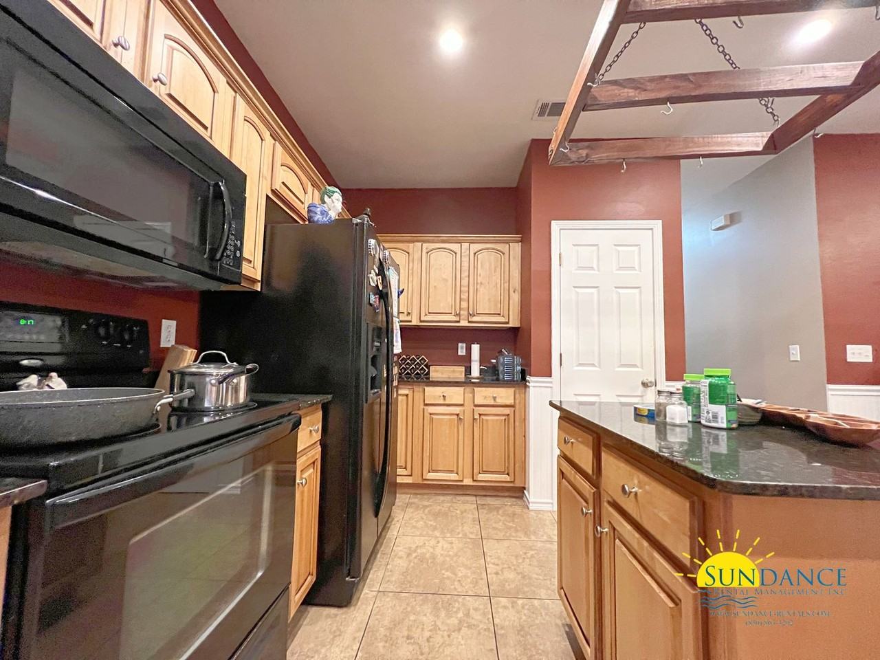 1541 Bentley Cir - Photo 4 of 16