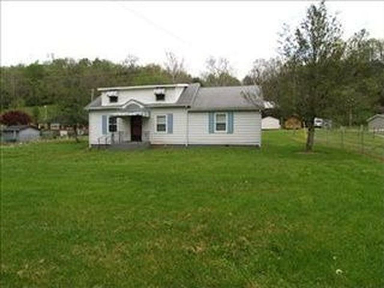 2610 Tates Creek Rd - Photo 4 of 4