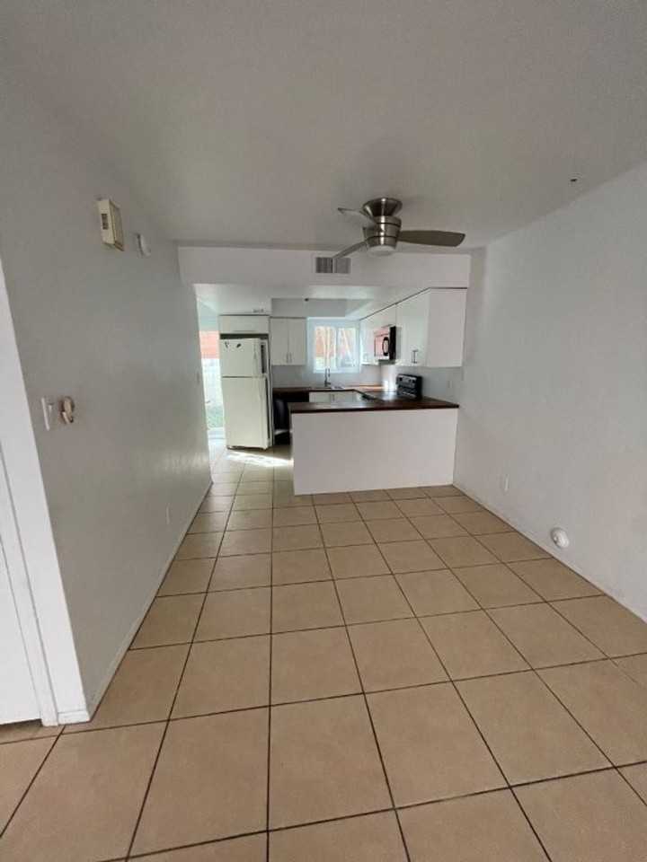 544 South Wilson Street #104 - Photo 4 of 12