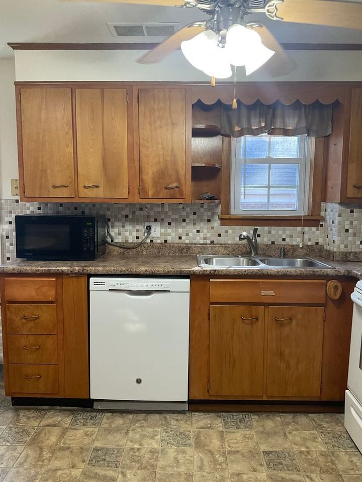 207 West Highway 50 - Photo 6 of 25