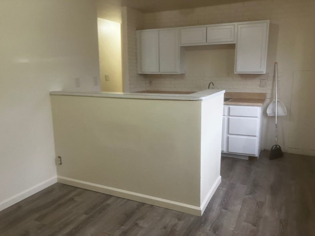 4436 Nevada Ave - Photo 5 of 18