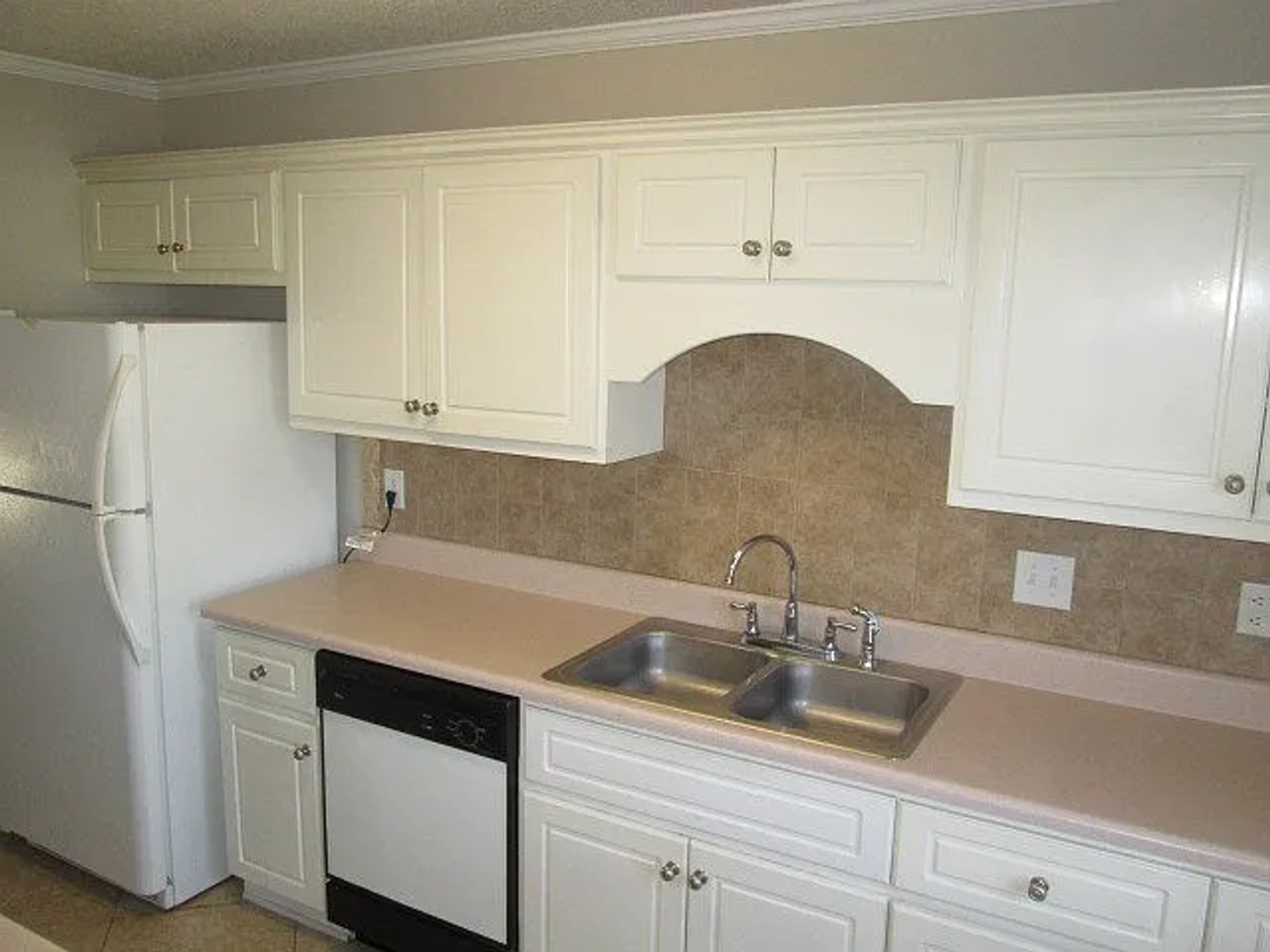 4423 Misty Cove Court - Photo 3 of 16