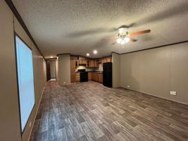 featured image of 195 Ne Coachlight Dr