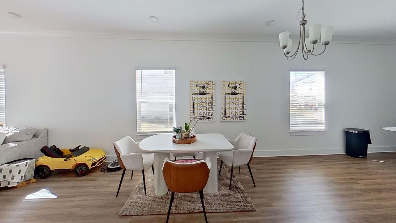 160 Date Palm Ln - Photo 5 of 16