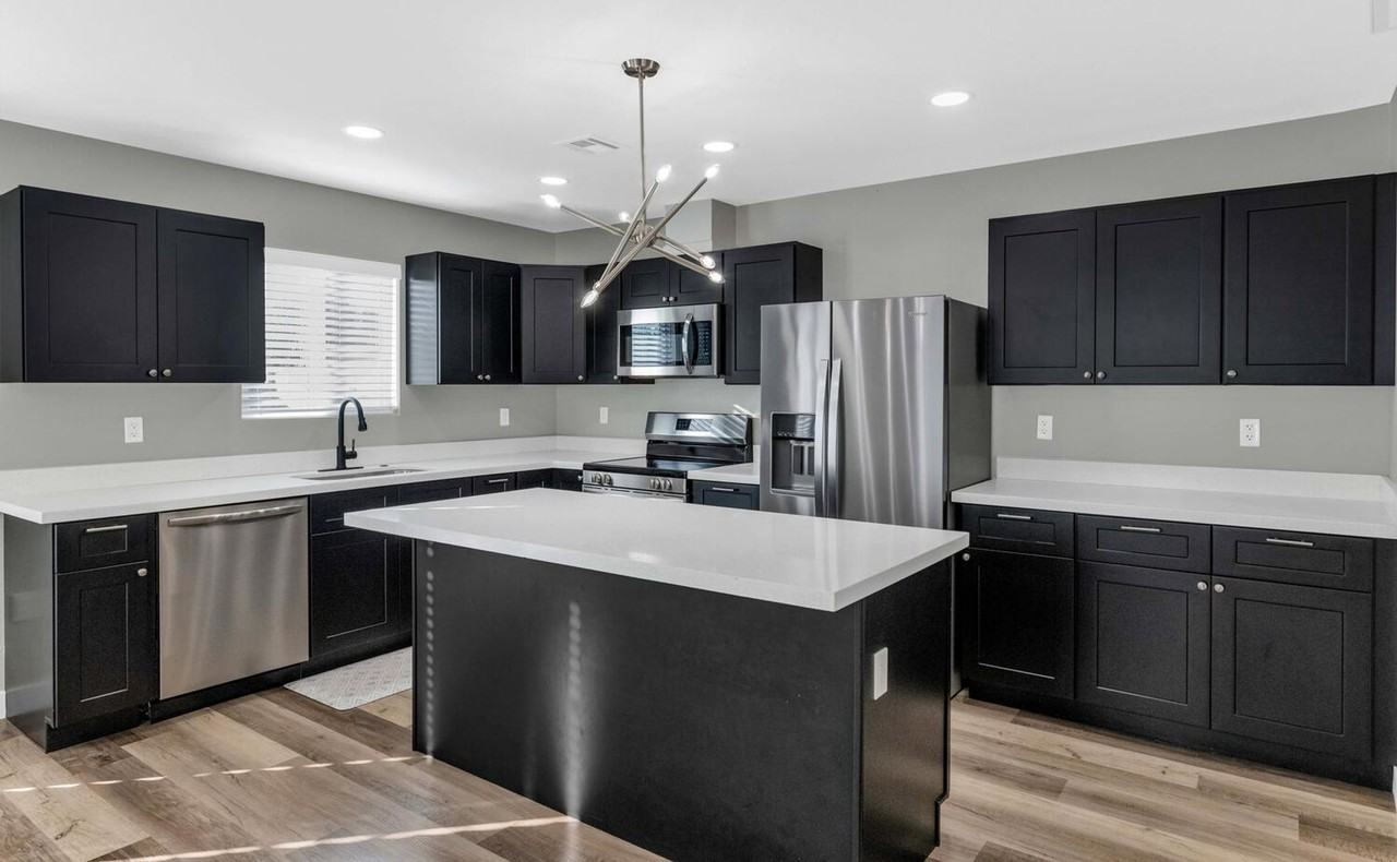 2509 East Broadway Road #4 - Photo 7 of 23