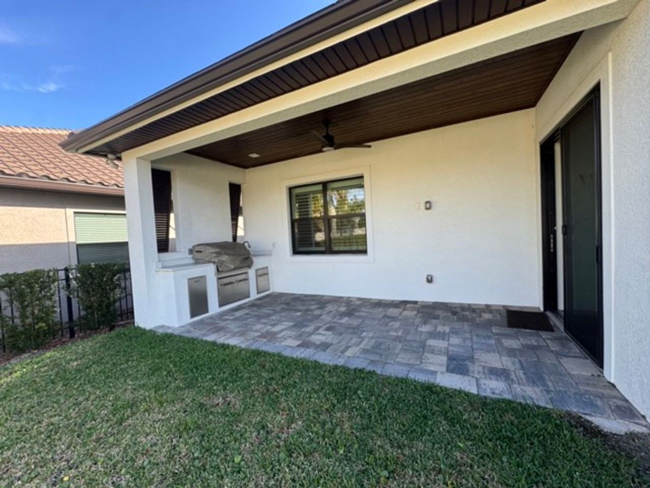 20 Del Palma Drive - Photo 3 of 50