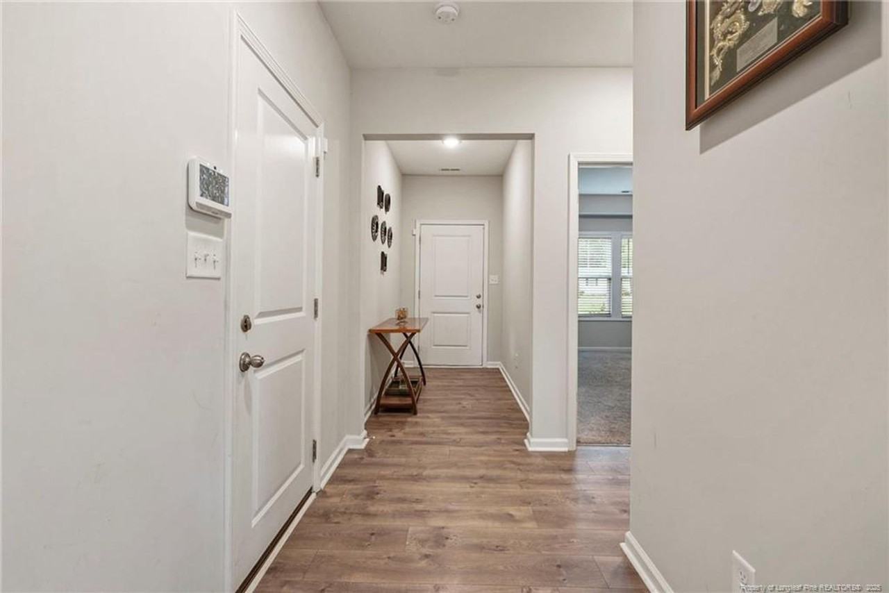 601 Laurel Lake Rd - Photo 3 of 32
