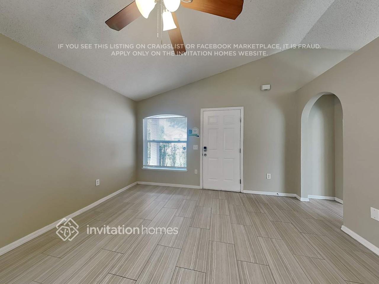 30242 Rattana Ct - Photo 3 of 18