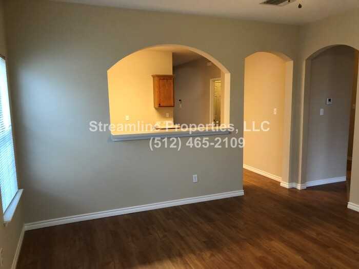 18101 Maxa Dr - Photo 5 of 13