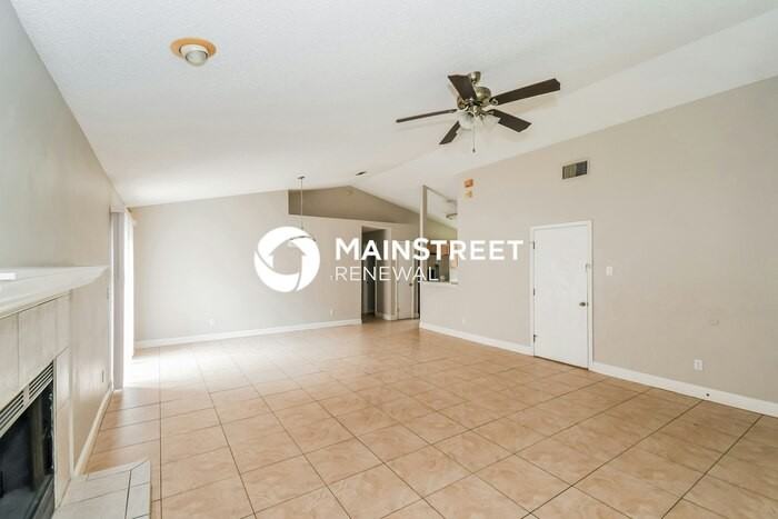 11464 Mandarin Glen Cir E - Photo 2 of 16