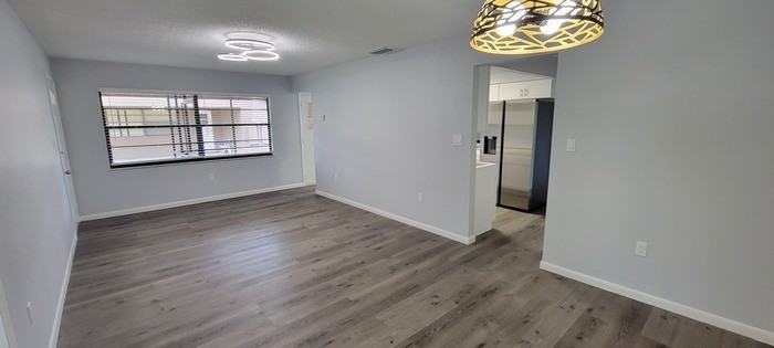 108 Holland St - Photo 2 of 28