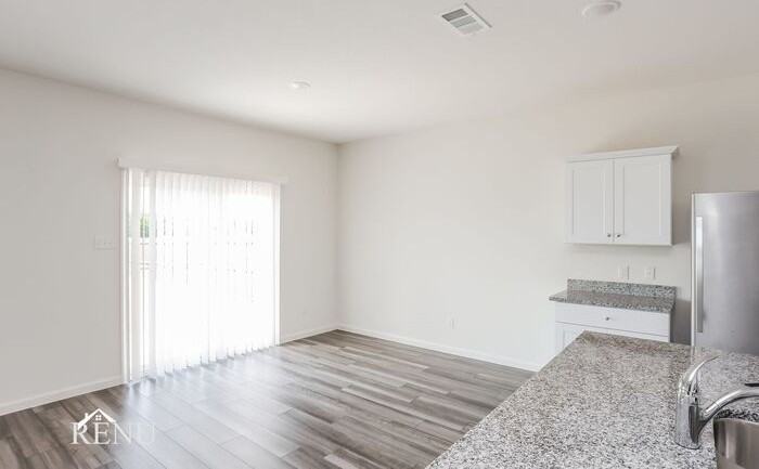 6016 Mojave Dr #6016MD - Photo 6 of 19