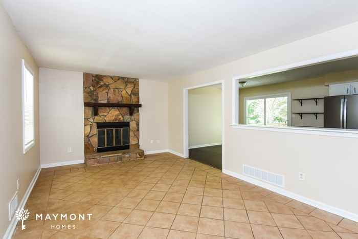 1747 Wingard Dr - Photo 7 of 17