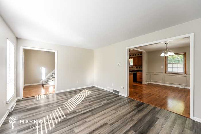 7172 Grantham Way - Photo 6 of 17