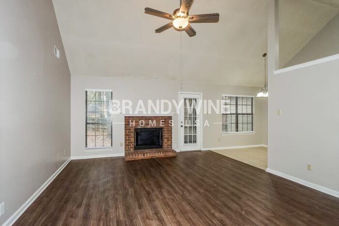 5762 Riverhead Ave #5762 - Photo 5 of 25