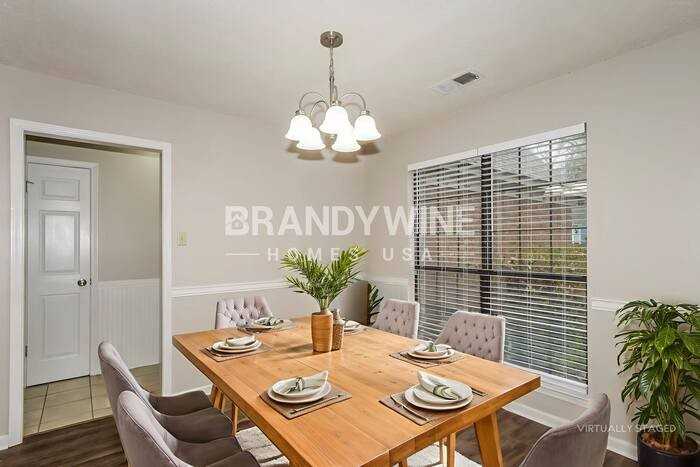 5762 Riverhead Ave #5762 - Photo 7 of 25