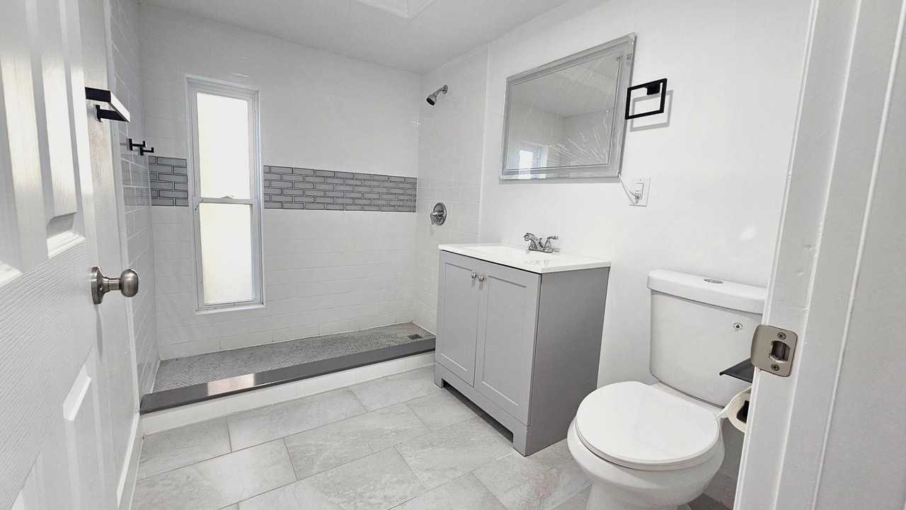 3633 Rock Royal Dr - Photo 6 of 16