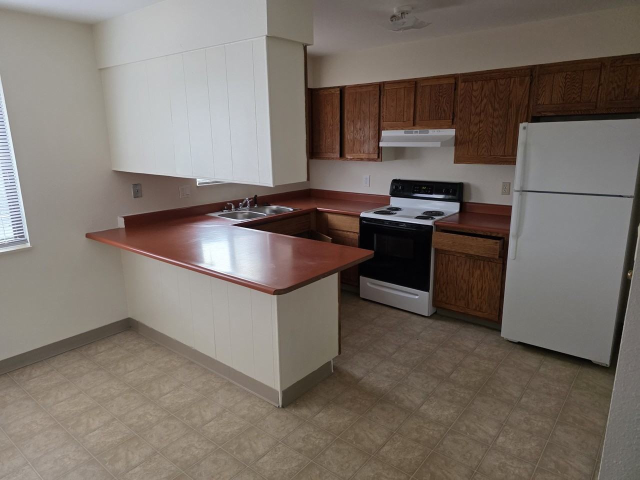 1314 Anita St #1314 - Photo 2 of 10