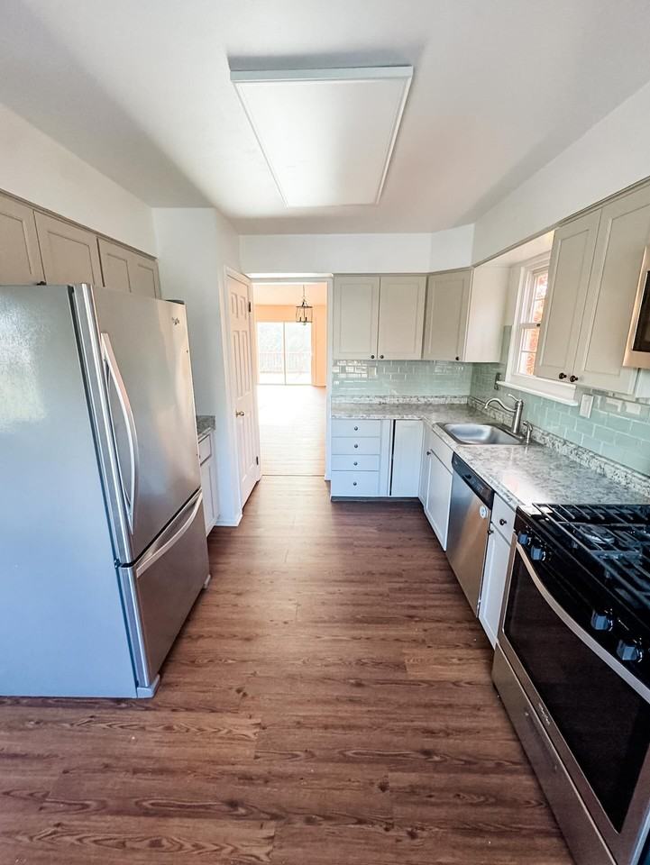 3004 Shawnee Grn #NA - Photo 2 of 17