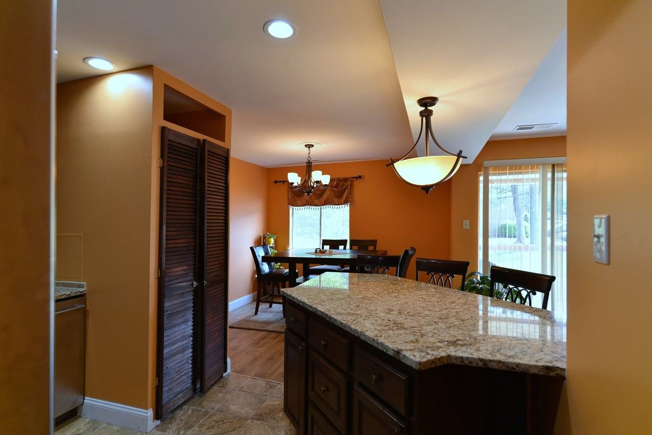 18601 Walkers Choice Rd #3 - Photo 6 of 12