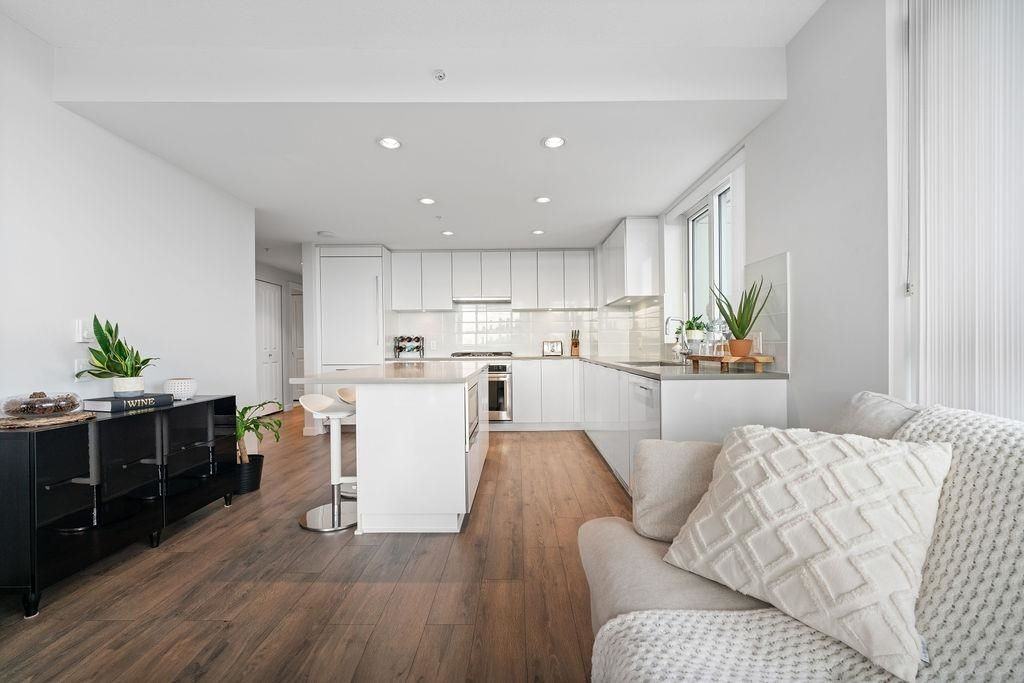 2388 Madison Avenue #2901 - Photo 6 of 21