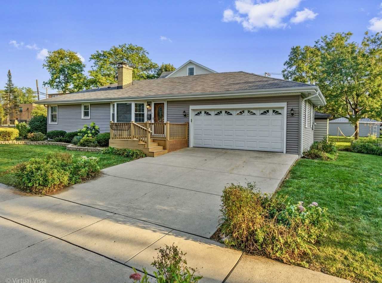 509 Gierz St #NA - Photo 2 of 19