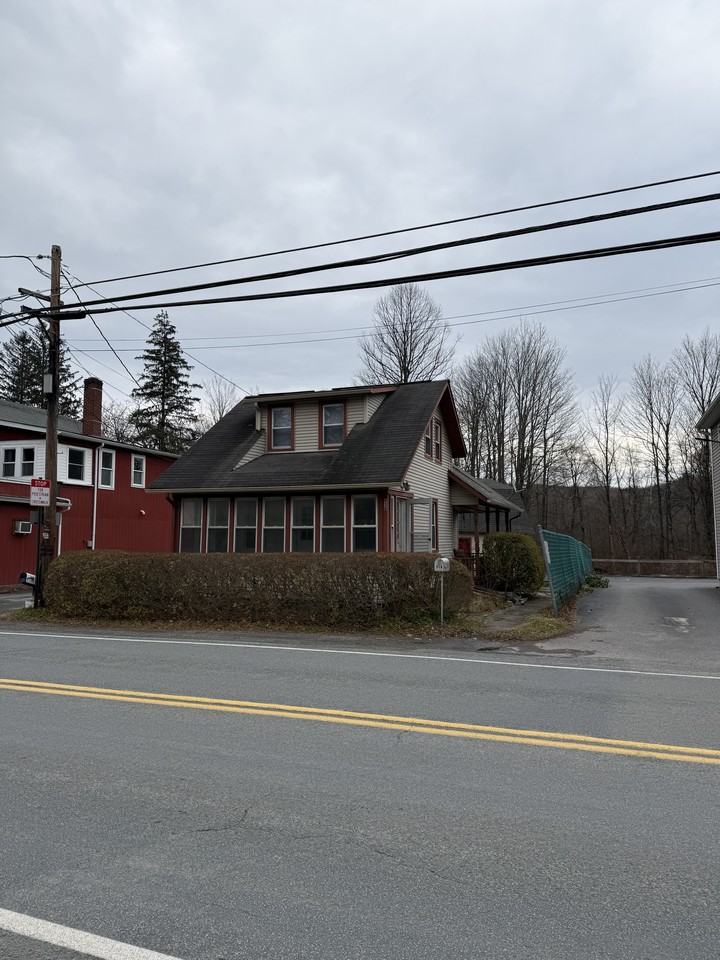 958 Main Street #NA - Photo 2 of 18