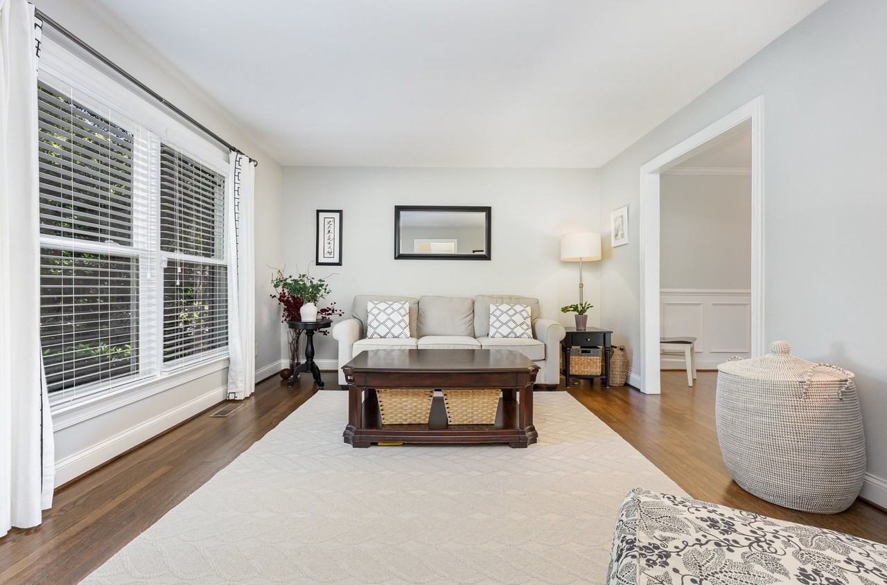 4901 Stonehill Drive #NA - Photo 3 of 20