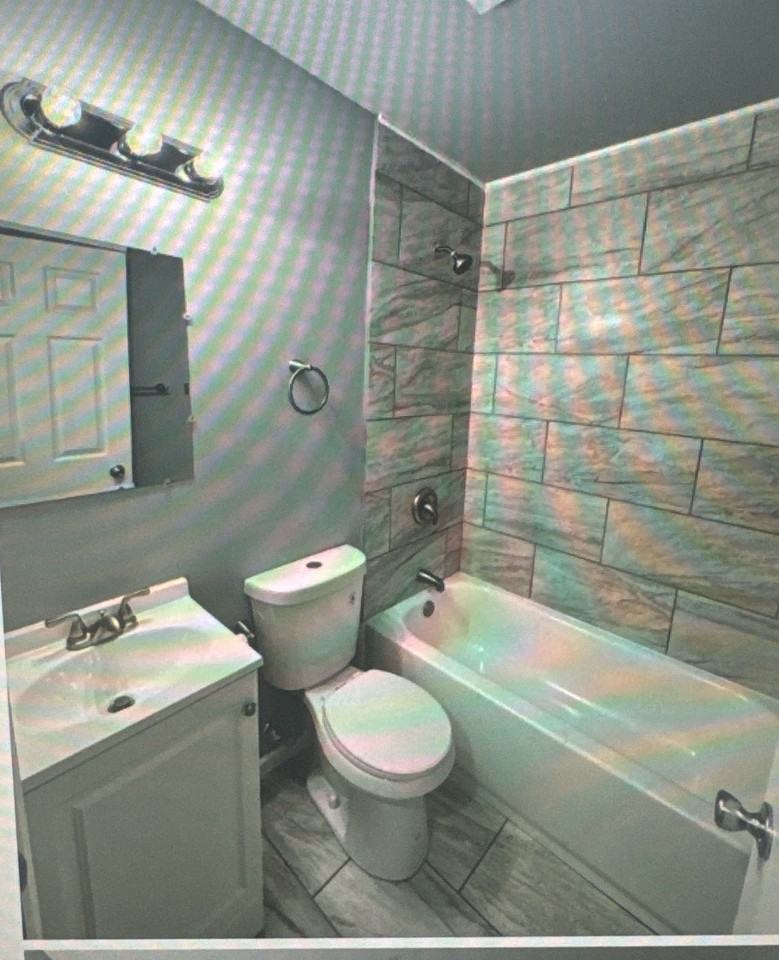 1824 Central Drive #NA - Photo 3 of 8