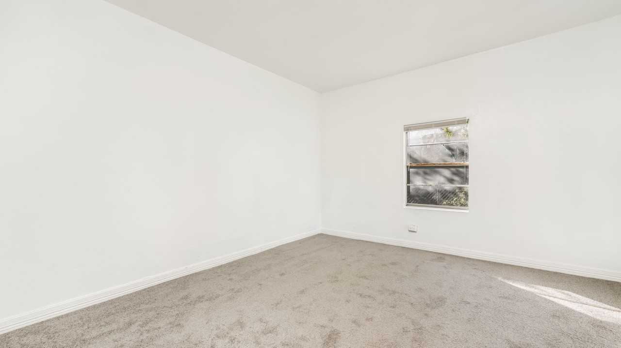 2600 Morales St - Photo 6 of 10