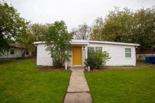 823 North Trinity Street - Photo 1 of 1