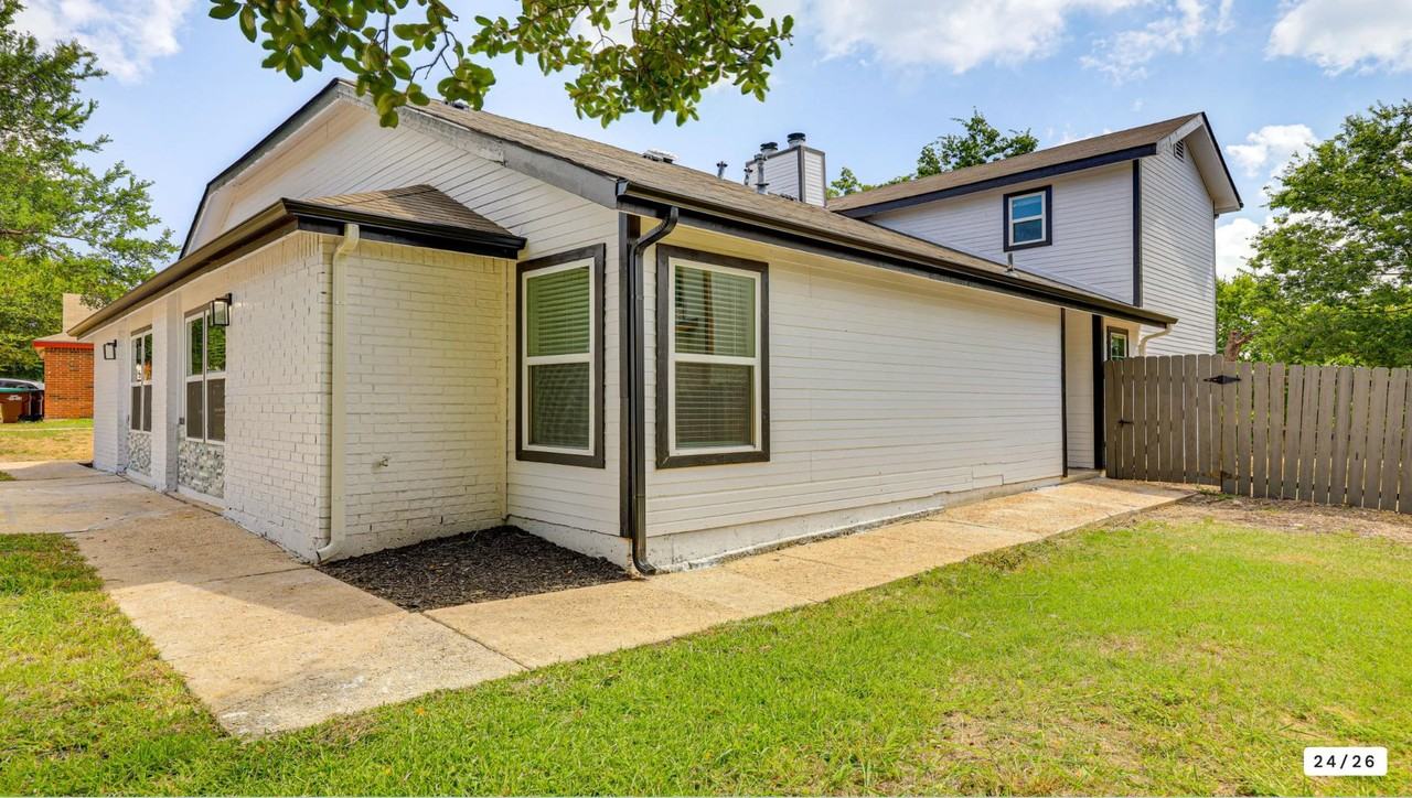 5522 Allbrook - Photo 3 of 3