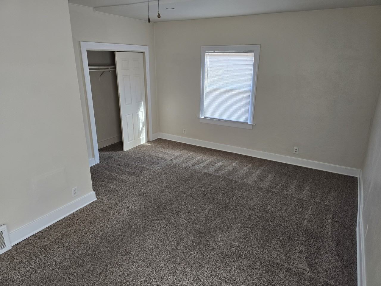 418 Colorado Ave #NA - Photo 2 of 14